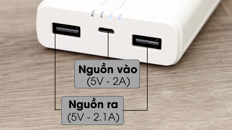 Nguồn sạc vào và nguồn sạc ra AVA DS630-WB Trắng